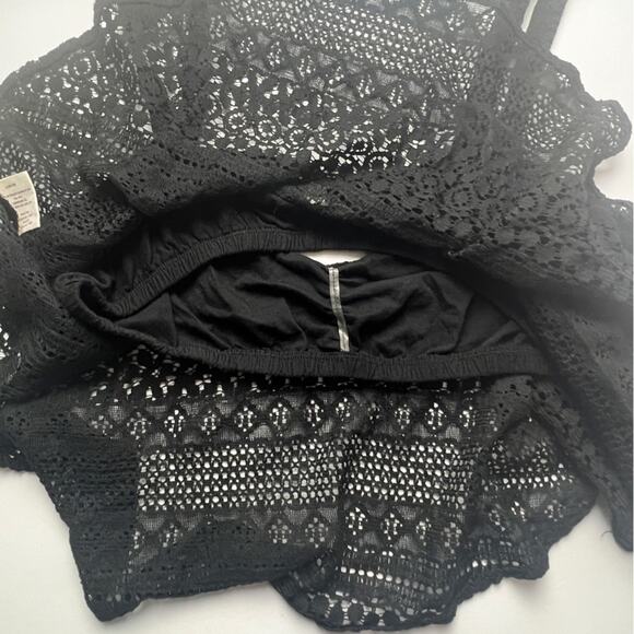 Decree Women’s  Crochet Style Flowy Swimsuit Black Bralette Top Sz L - Picture 8 of 9